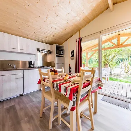 キャンプ場 Camping De Gourjade